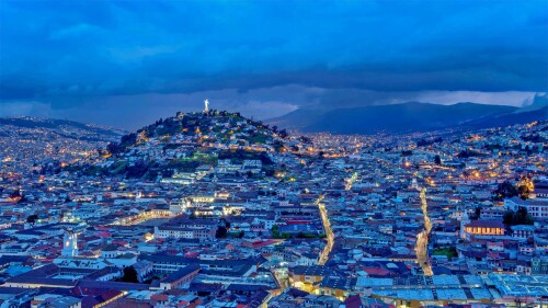 El Panecillo Hill