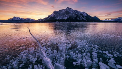 Frozen Bubbles Alberta